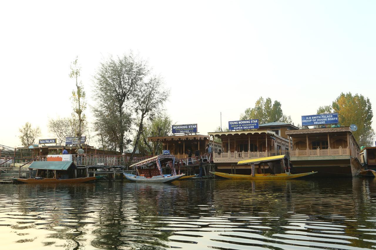Morning Star Group Of Houseboats Hotel Srīnagar Zewnętrze zdjęcie